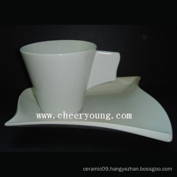 Porcelain Cup and Saucer (CY-P539)